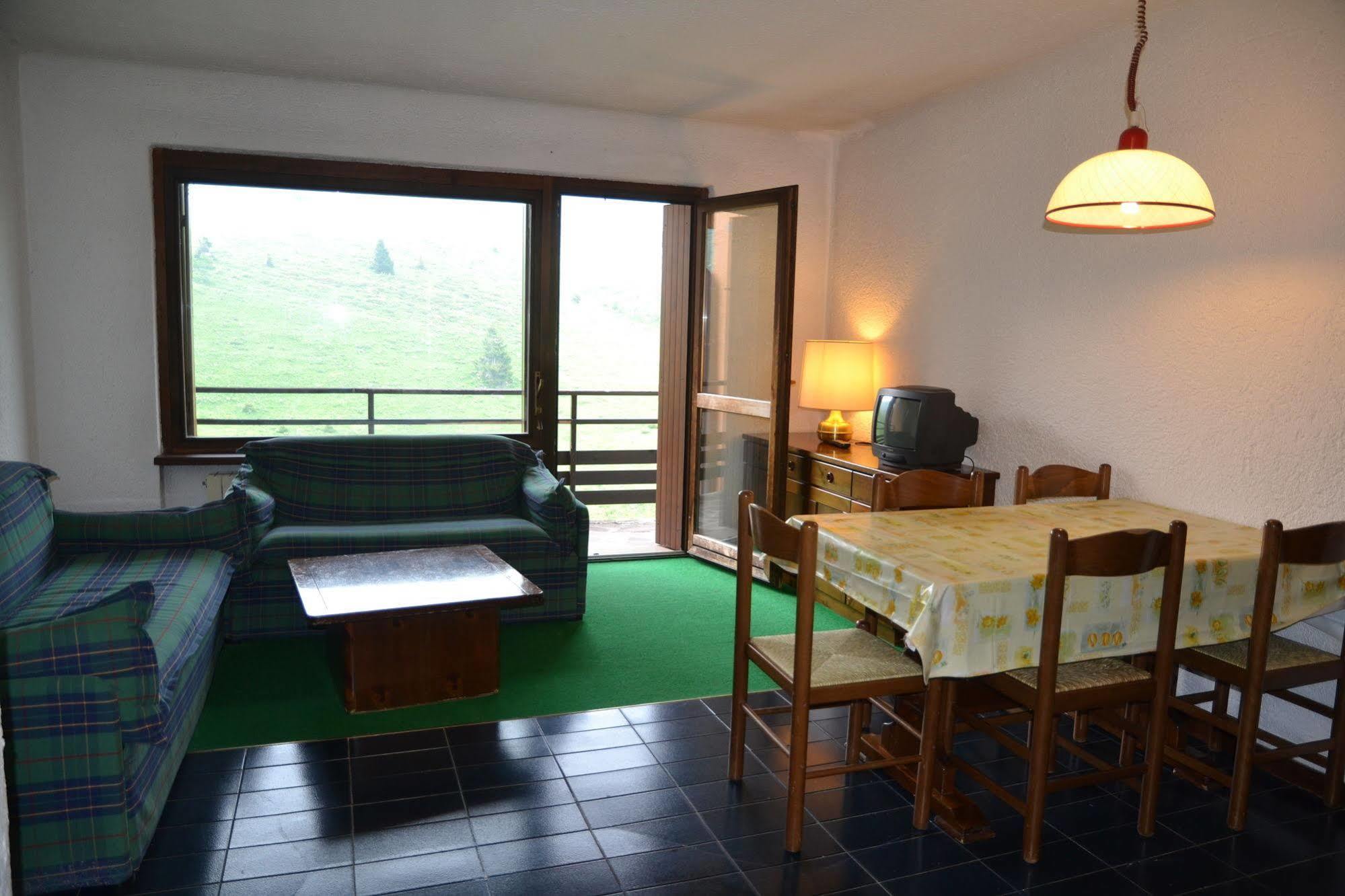 Residence Le Baite Artogne Bagian luar foto
