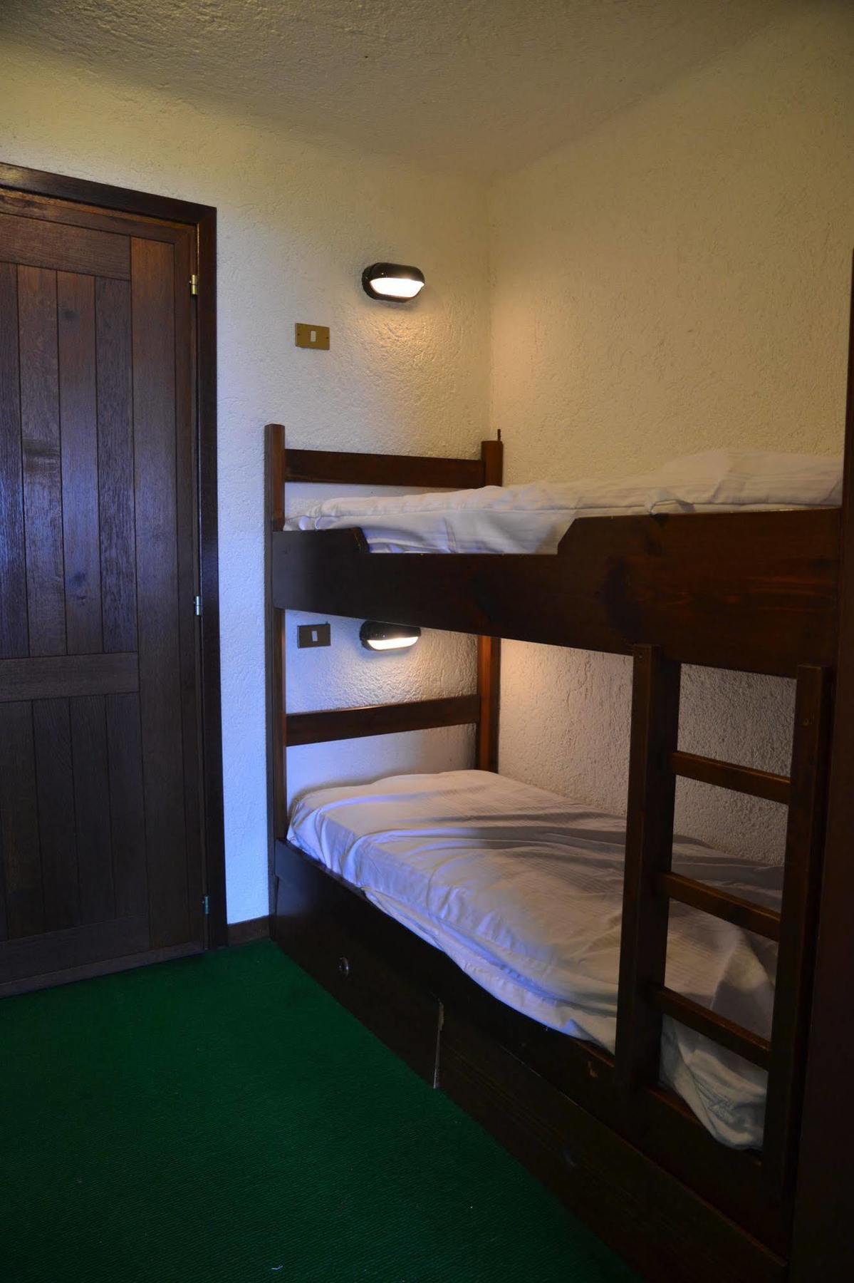 Residence Le Baite Artogne Bagian luar foto